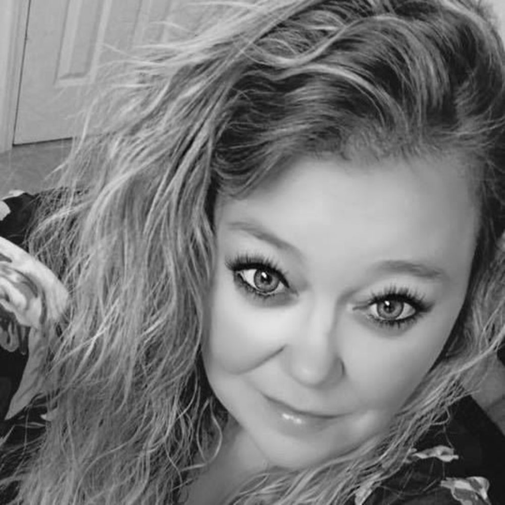 Meet your Posher, Chrissy